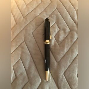 Mens montblanc pen